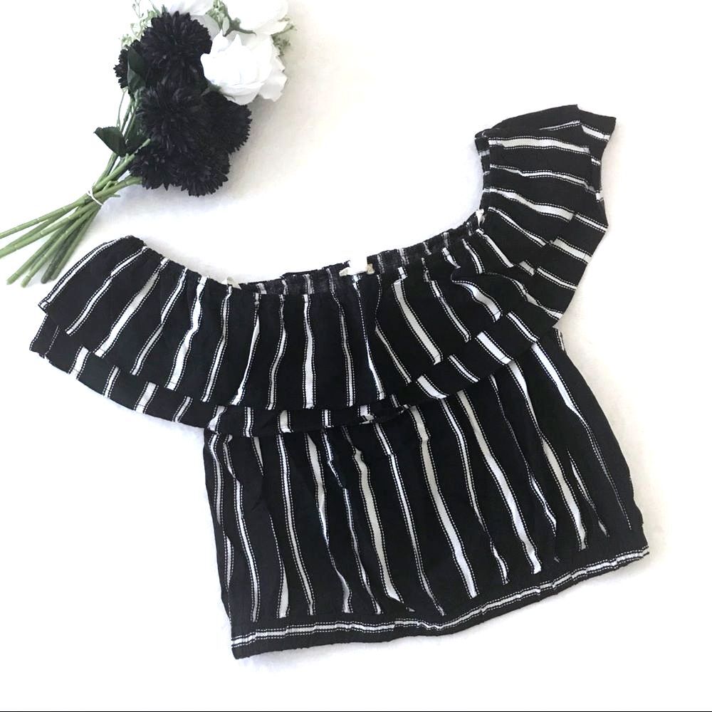 Off the Shoulder Striped Top Size Large Black White Y2K